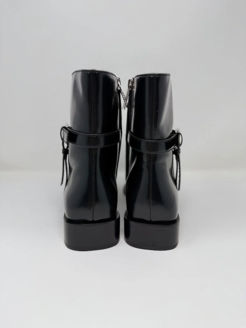 New Tory Burch Runway Multi Buckle Ankle Boot Perfect Black Sz 10
